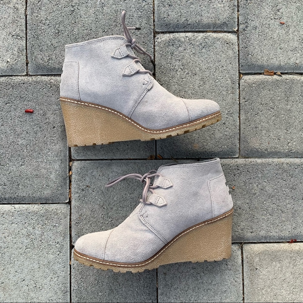TOMS wedge booties!!!